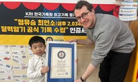 최연소(생후 2,034일) 달력 암기 사진